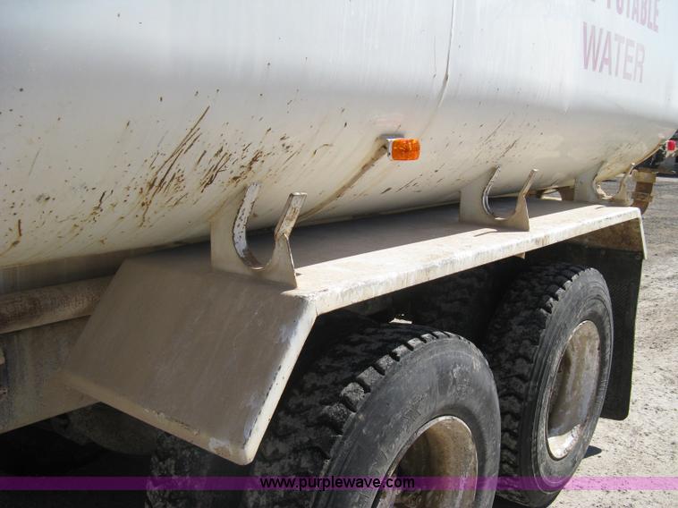 image for item I5704 1973 Mack PM685S tanker water truck