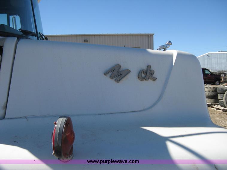 image for item I5704 1973 Mack PM685S tanker water truck