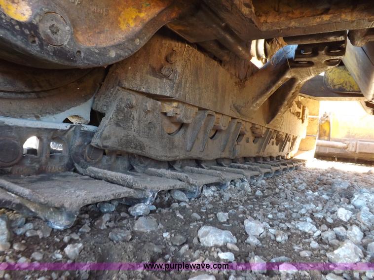 image for item I9128 1995 John Deere 850BLT dozer