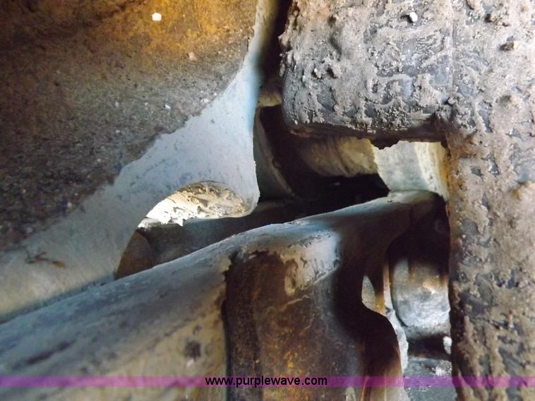 image for item I9128 1995 John Deere 850BLT dozer