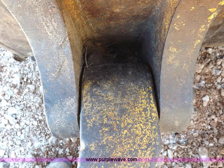 image for item I9128 1995 John Deere 850BLT dozer