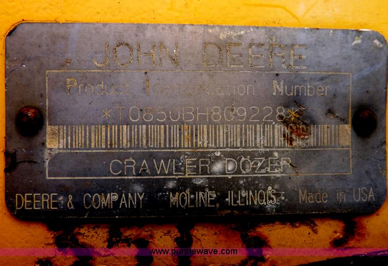 image for item I9128 1995 John Deere 850BLT dozer