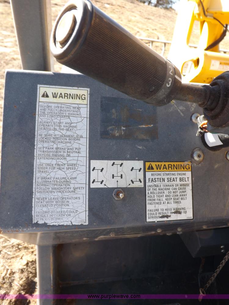 image for item I9129 2004 Gehl RS-8 telehandler