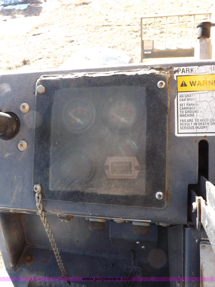 image for item I9129 2004 Gehl RS-8 telehandler