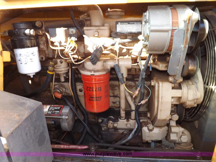 image for item I9129 2004 Gehl RS-8 telehandler