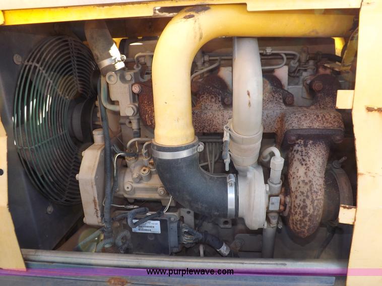 image for item I9129 2004 Gehl RS-8 telehandler