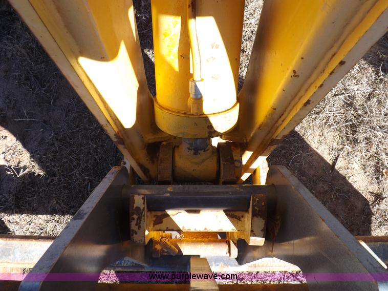 image for item I9129 2004 Gehl RS-8 telehandler