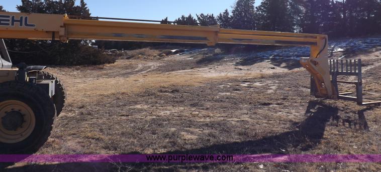 image for item I9129 2004 Gehl RS-8 telehandler