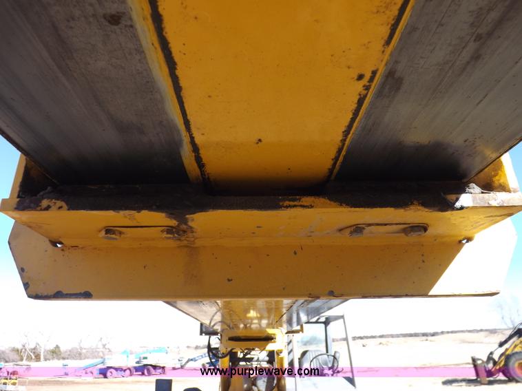 image for item I9129 2004 Gehl RS-8 telehandler