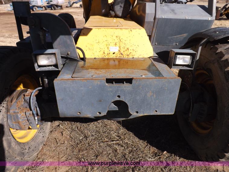 image for item I9129 2004 Gehl RS-8 telehandler