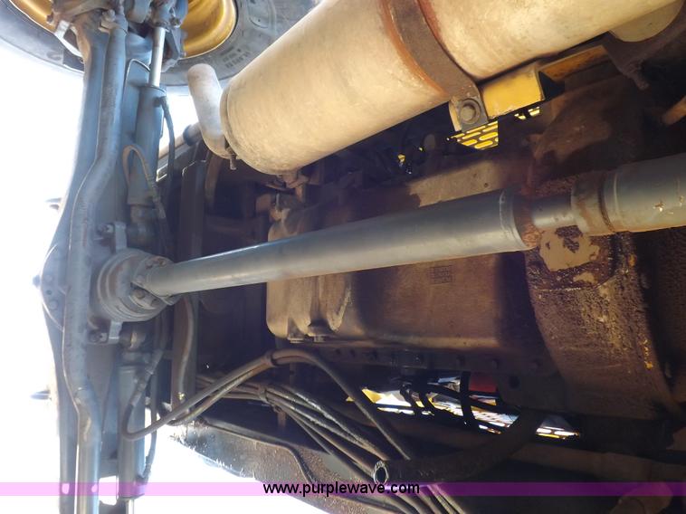 image for item I9129 2004 Gehl RS-8 telehandler