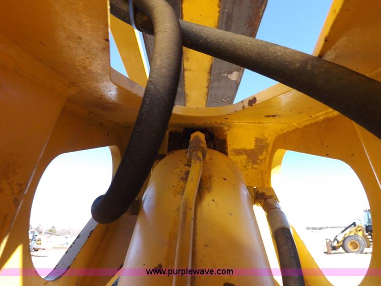 image for item I9129 2004 Gehl RS-8 telehandler