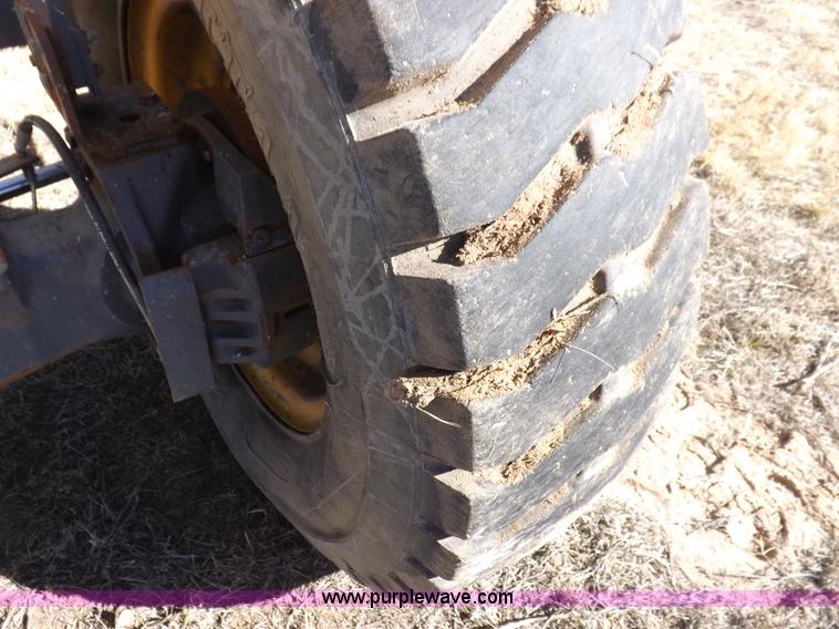 image for item I9129 2004 Gehl RS-8 telehandler