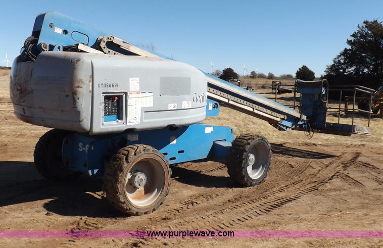 image for item I9130 2005 Genie S-60 boom lift