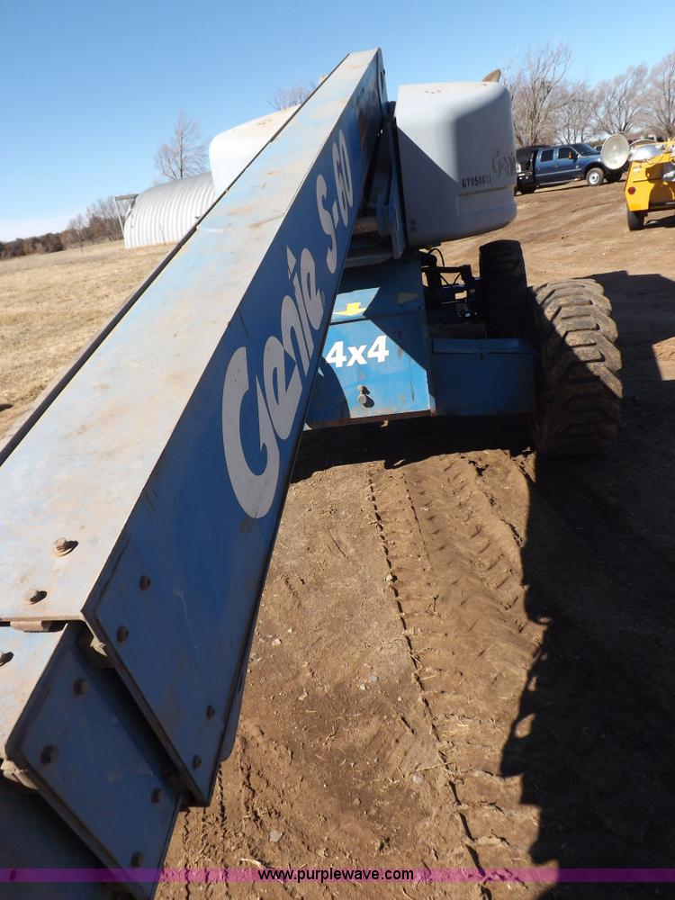 image for item I9130 2005 Genie S-60 boom lift