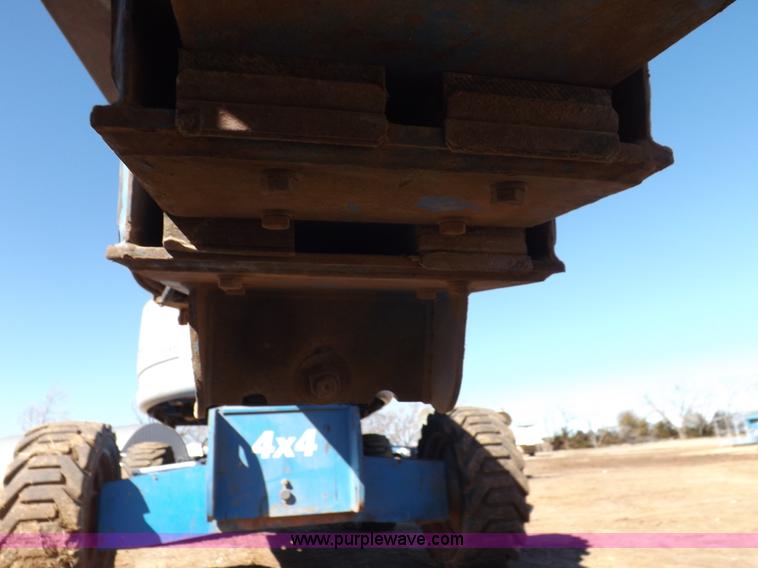 image for item I9130 2005 Genie S-60 boom lift