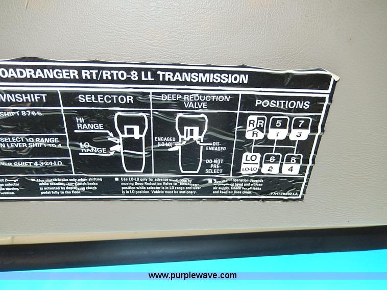 image for item I9408 2001 Sterling L9500 National 1100 crane truck