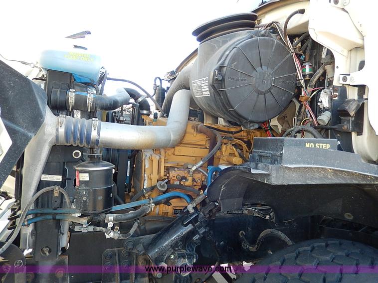 image for item I9408 2001 Sterling L9500 National 1100 crane truck