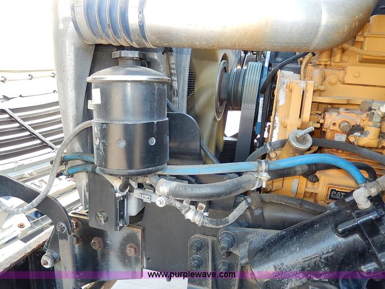 image for item I9408 2001 Sterling L9500 National 1100 crane truck