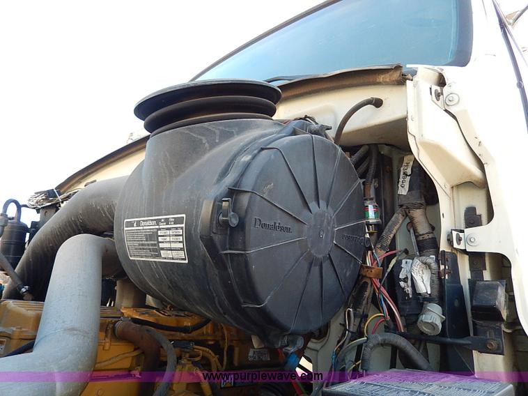 image for item I9408 2001 Sterling L9500 National 1100 crane truck