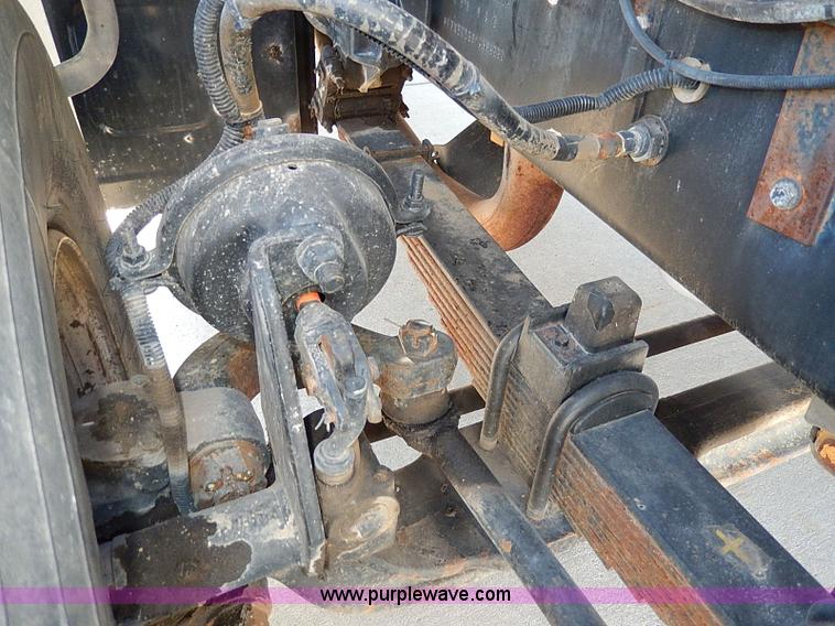 image for item I9408 2001 Sterling L9500 National 1100 crane truck