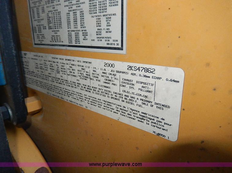 image for item I9408 2001 Sterling L9500 National 1100 crane truck