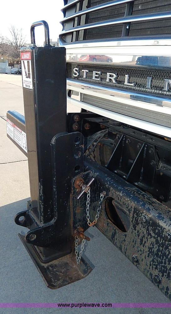 image for item I9408 2001 Sterling L9500 National 1100 crane truck