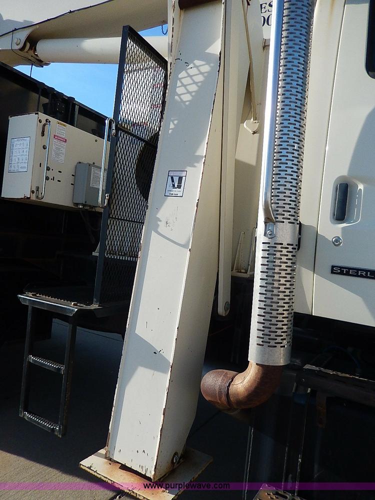 image for item I9408 2001 Sterling L9500 National 1100 crane truck