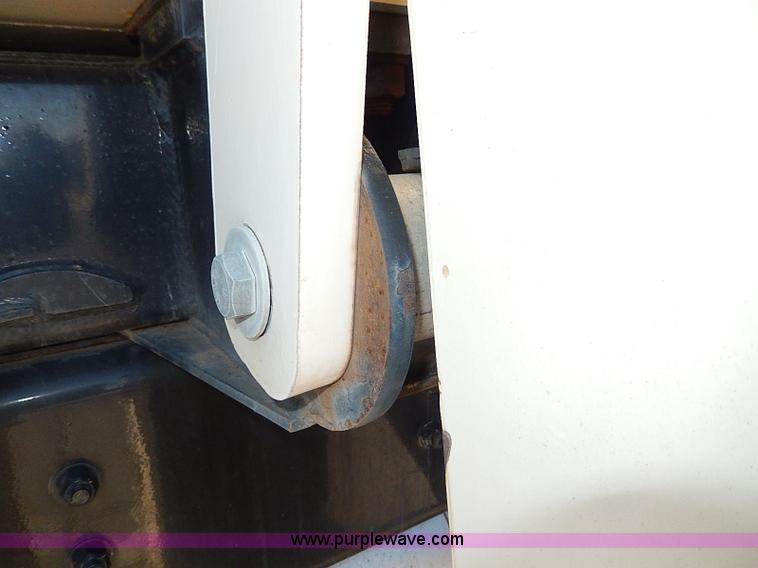 image for item I9408 2001 Sterling L9500 National 1100 crane truck