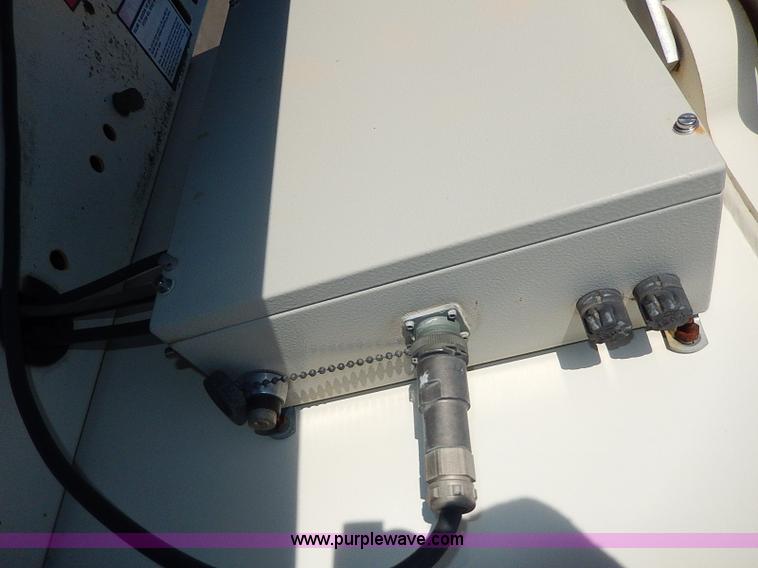 image for item I9408 2001 Sterling L9500 National 1100 crane truck