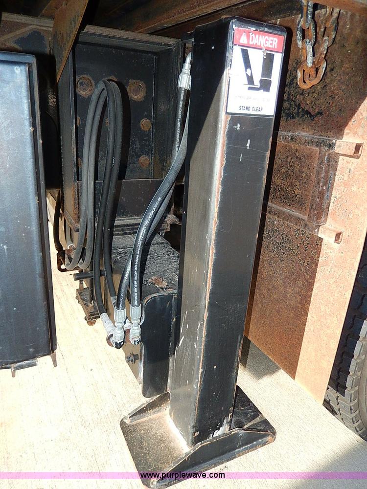 image for item I9408 2001 Sterling L9500 National 1100 crane truck