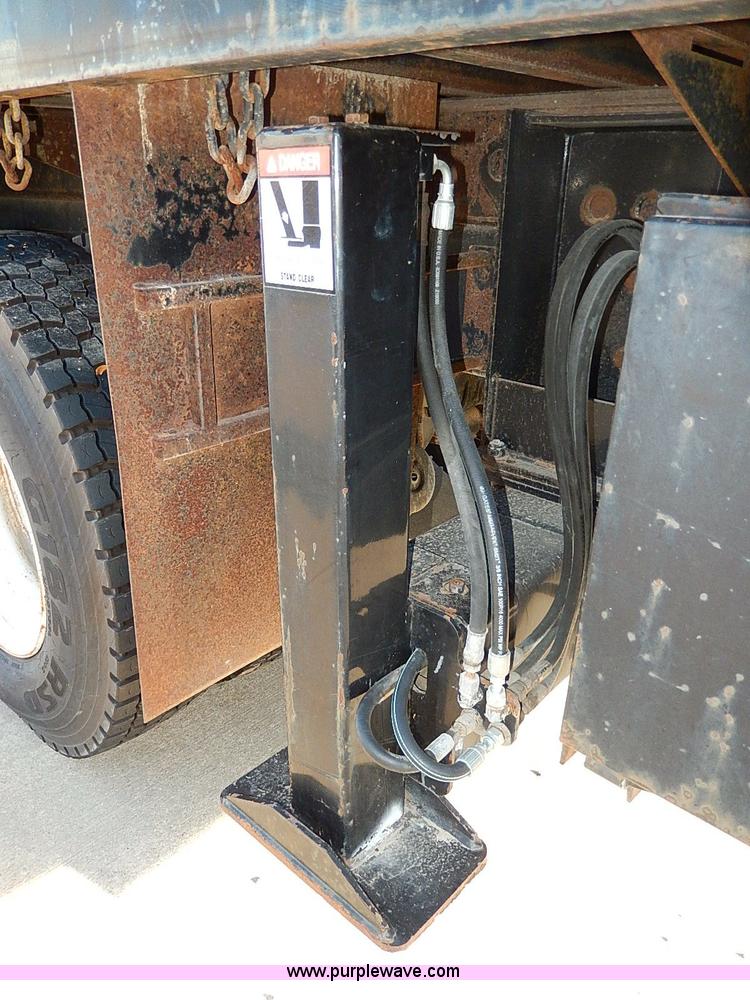 image for item I9408 2001 Sterling L9500 National 1100 crane truck