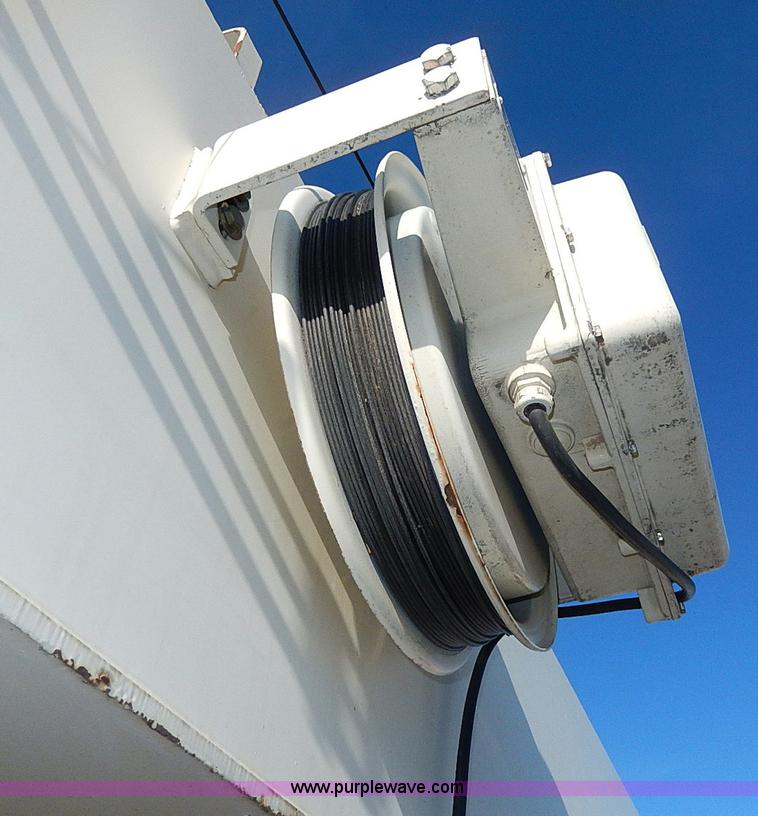 image for item I9408 2001 Sterling L9500 National 1100 crane truck