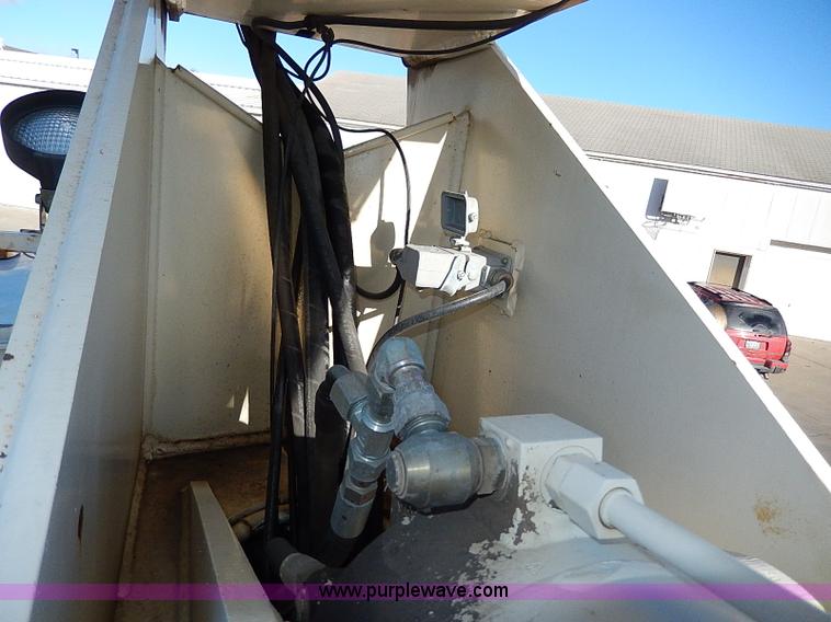 image for item I9408 2001 Sterling L9500 National 1100 crane truck