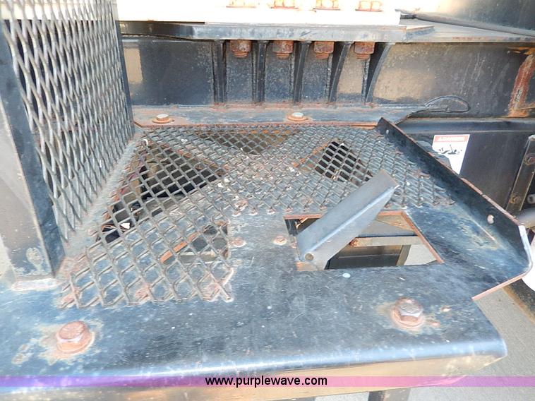 image for item I9408 2001 Sterling L9500 National 1100 crane truck