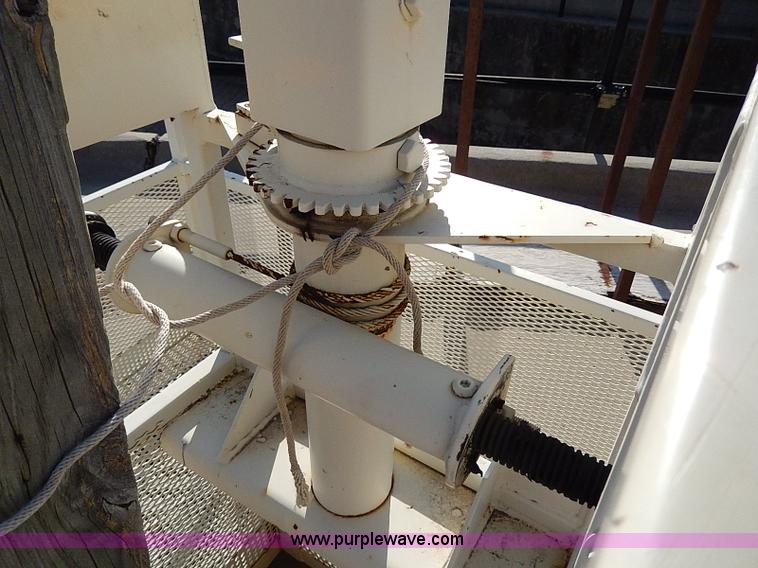 image for item I9408 2001 Sterling L9500 National 1100 crane truck