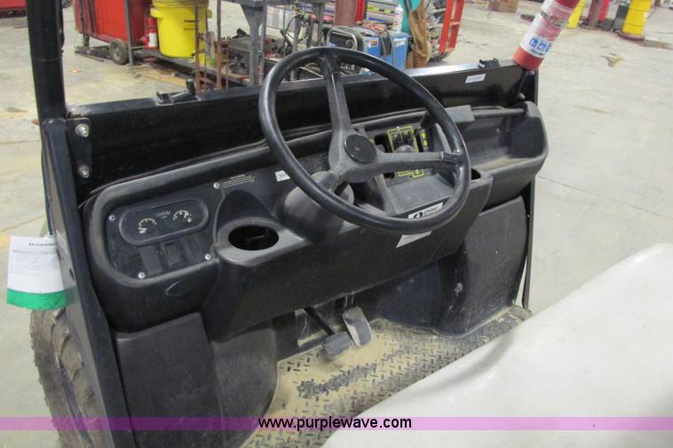 image for item AJ9240 2008 Ez-go ST utility vehicle