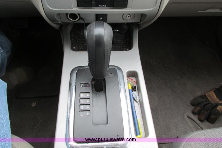 image for item AJ9242 2009 Ford Escape XLT SUV