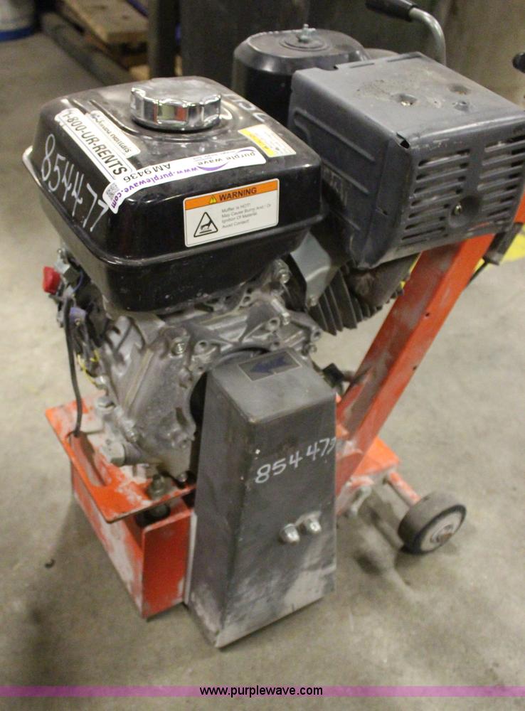 image for item AM9436 2011 Husqvarna CG200 concrete planer