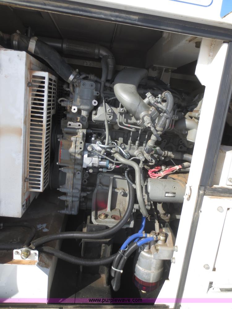 image for item F8190 2011 Whisperwatt DCA-45S5144 AC generator