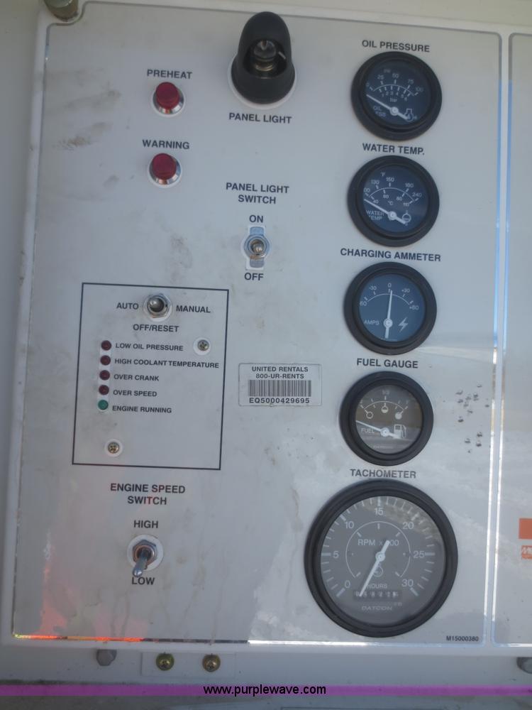 image for item F8190 2011 Whisperwatt DCA-45S5144 AC generator