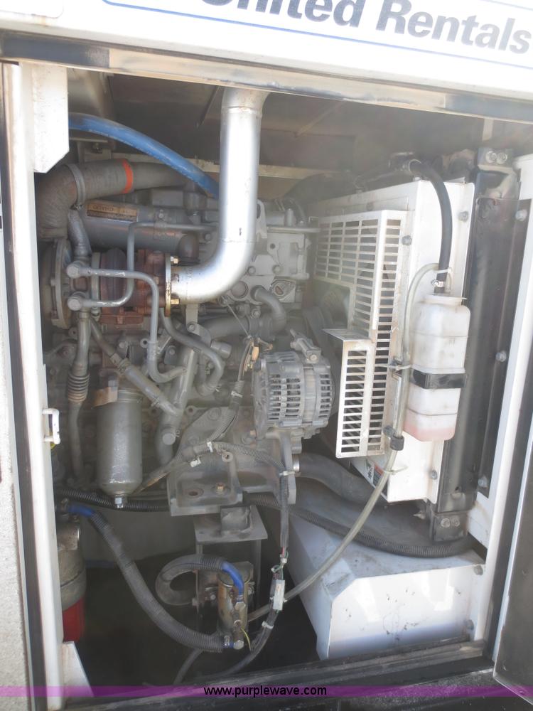 image for item F8190 2011 Whisperwatt DCA-45S5144 AC generator