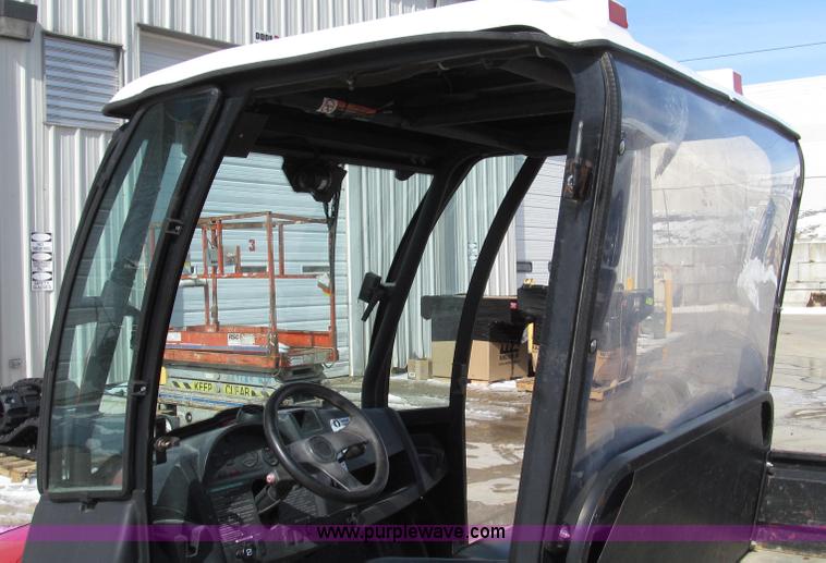 image for item G2298 2008 Club Car XRT1550 IntelliTrak utility vehicle