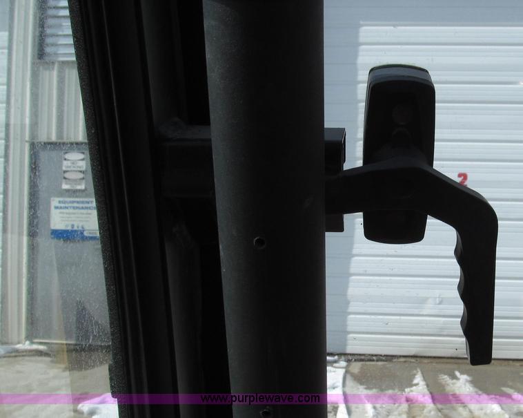 image for item G2298 2008 Club Car XRT1550 IntelliTrak utility vehicle