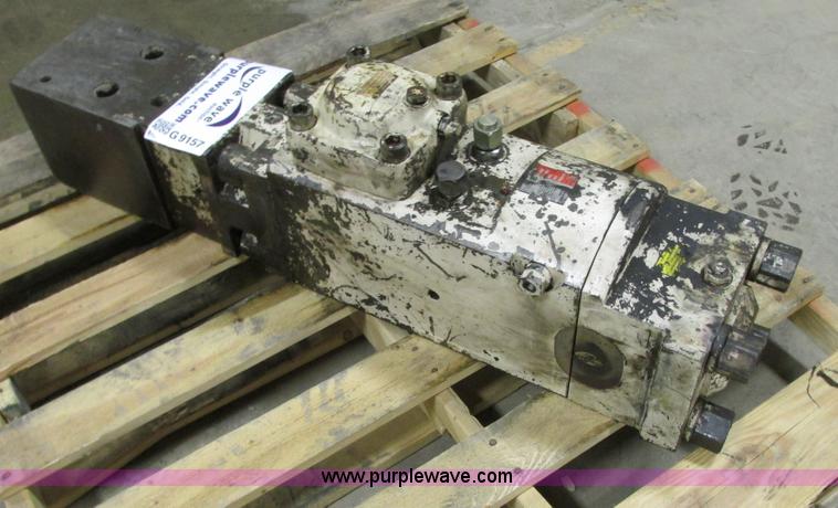 image for item G9157 2005 Kent KF9 TLB backhoe breaker