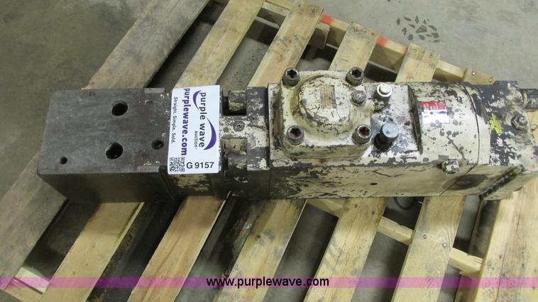 image for item G9157 2005 Kent KF9 TLB backhoe breaker