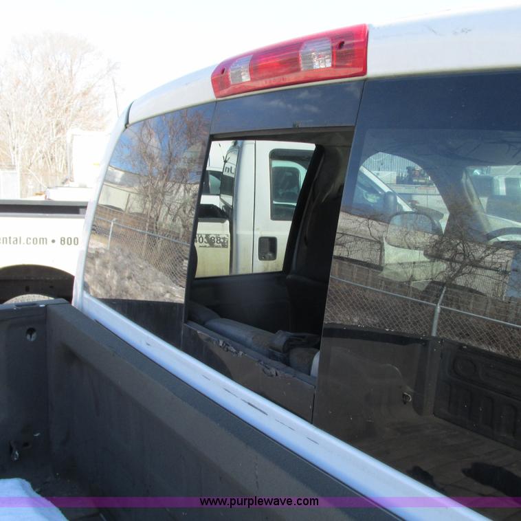 image for item G9165 2008 Dodge Ram 1500 Quad Cab pickup truck