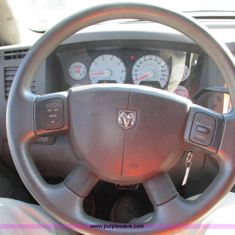 image for item G9165 2008 Dodge Ram 1500 Quad Cab pickup truck