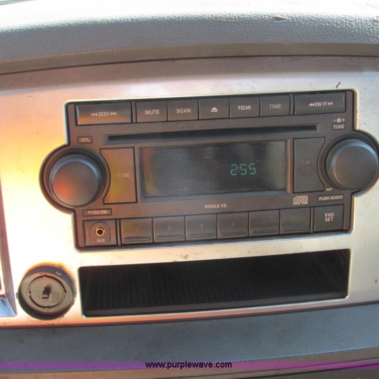 image for item G9165 2008 Dodge Ram 1500 Quad Cab pickup truck