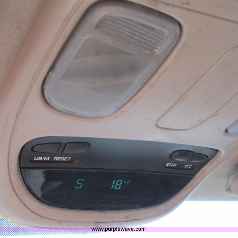 image for item G9165 2008 Dodge Ram 1500 Quad Cab pickup truck